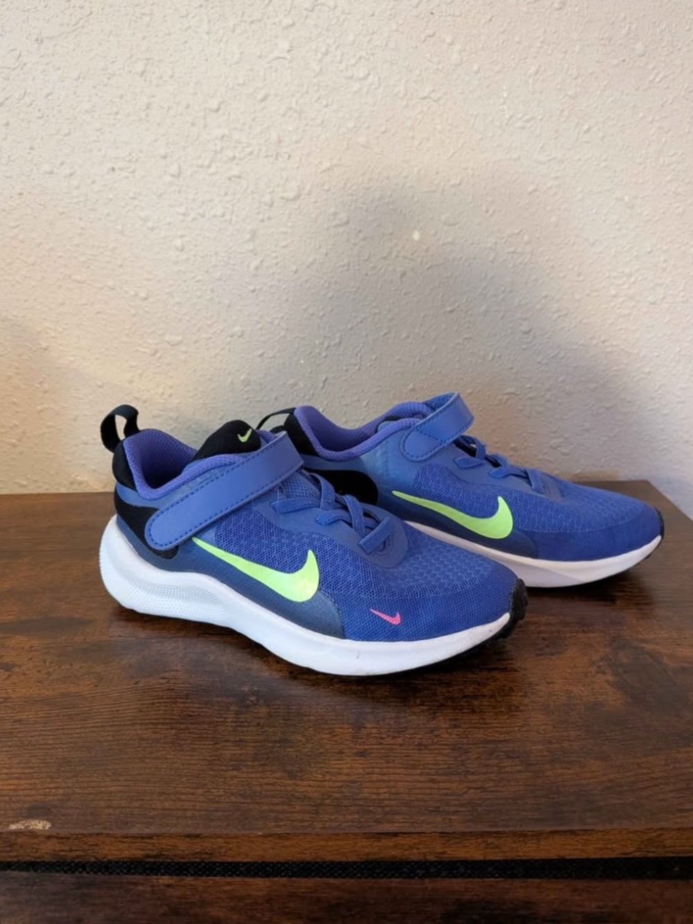 Nike Kids Blue Sneakers with Neon Green and Pink Accents
